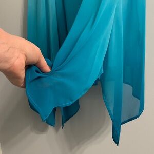 Zac & Rachel Turquoise Scoop Neck Sleeveless Top Ombré Turquoise Like New